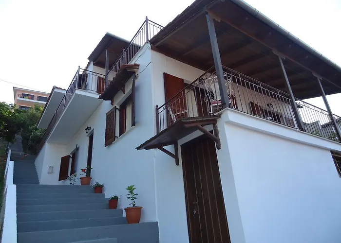 בית נופש Germanis House *